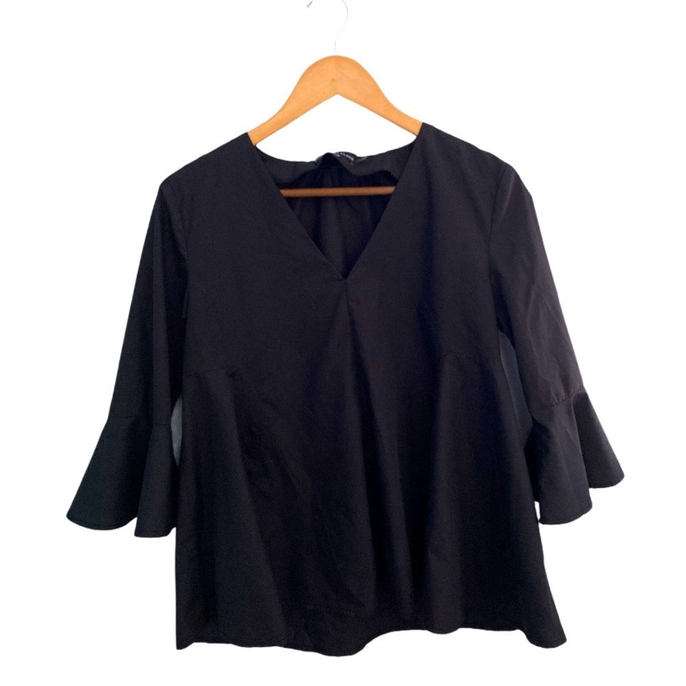 Medium Blouse Top in Black Pomander Place